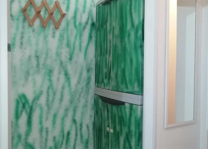 Italian Bed Breakfast Bed & Breakfast